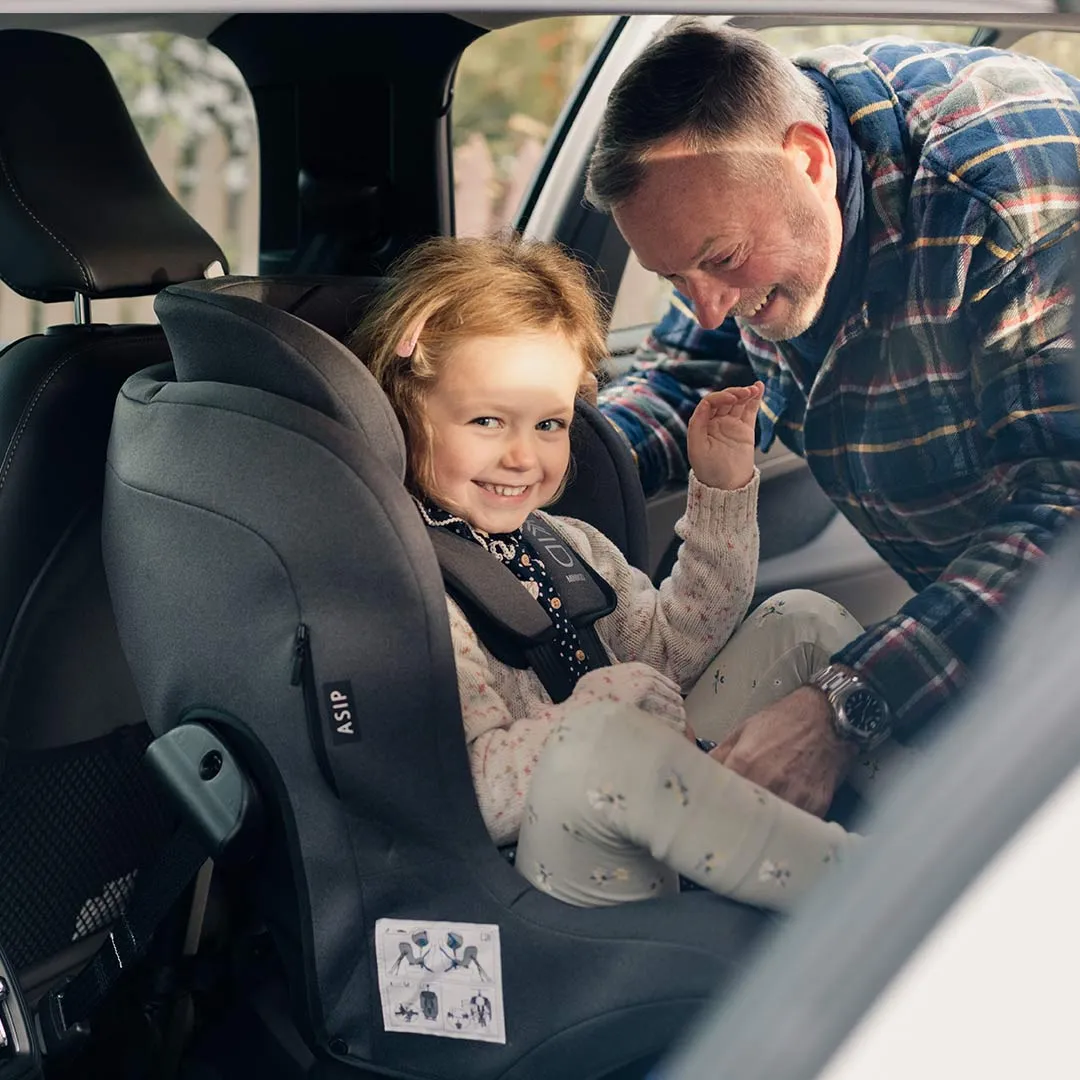 Axkid Minikid 2 Car Seat - Granite