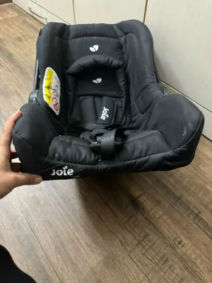 JOIE Juva carry cot cum Car Seat